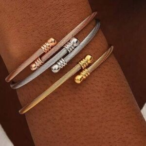 New 3 piece bracelet set